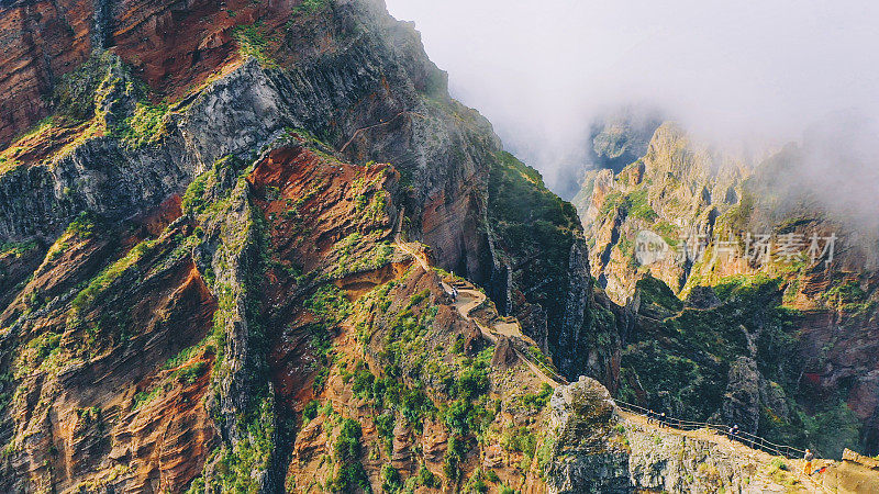 PR1 Pico do Arieiro - Pico Ruivo徒步旅行马德拉葡萄牙